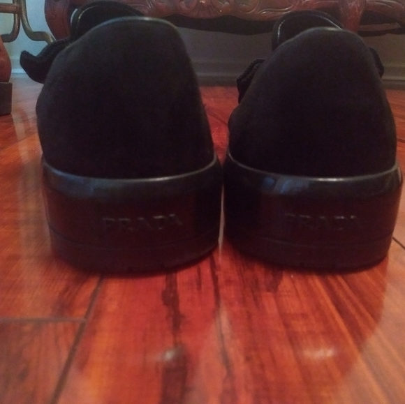 Prada shoes - Picture 2 of 5